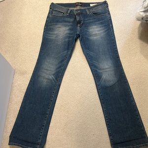 Low rise ankle boots jeans